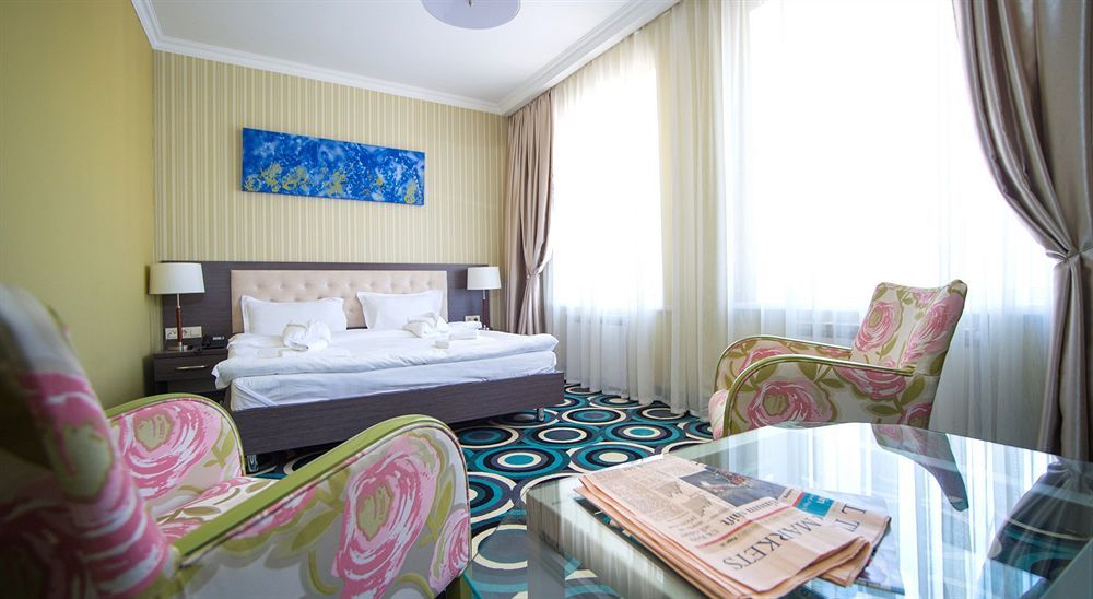 Mildom Hotel Almatı Dış mekan fotoğraf